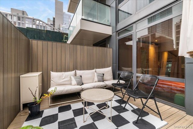 42-50 27th Street 2C, Long Island City, NY 11101