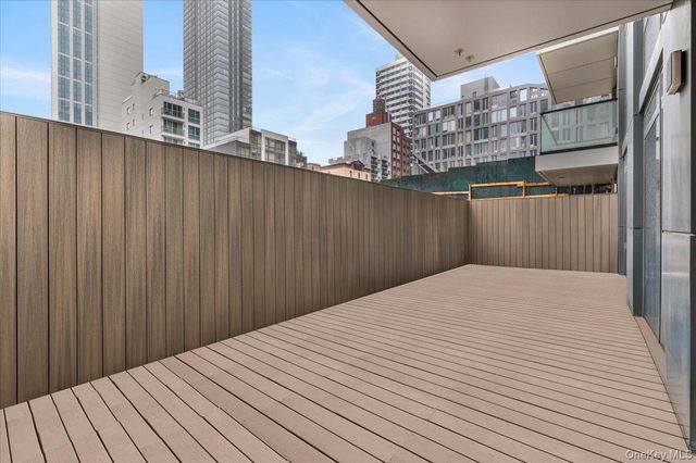 42-50 27th Street 2C, Long Island City, NY 11101