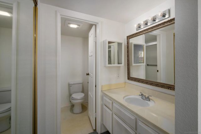 5715 Baltimore Dr 39, La Mesa, CA 91942