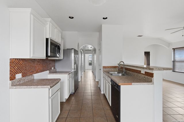 7035 Port Bay, San Antonio, TX 78242
