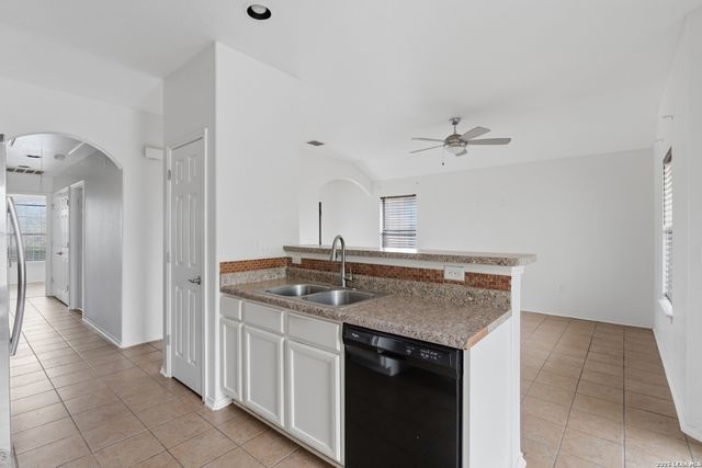 7035 Port Bay, San Antonio, TX 78242
