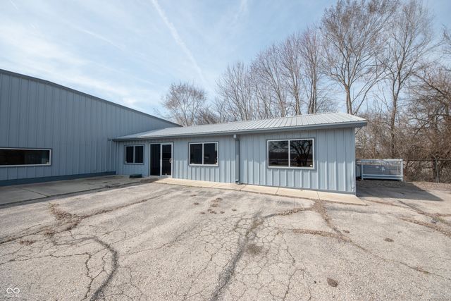 460 Jonesville Road, Columbus, IN 47201