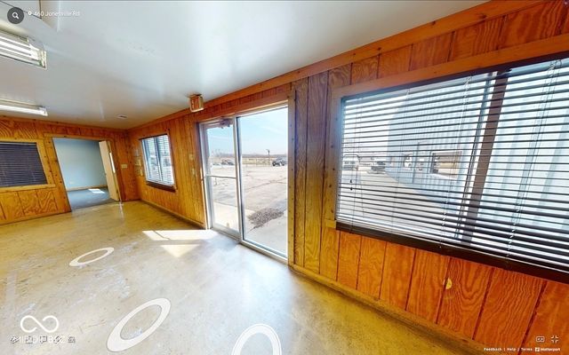 460 Jonesville Road, Columbus, IN 47201