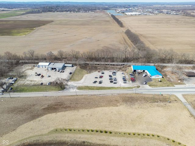 460 Jonesville Road, Columbus, IN 47201