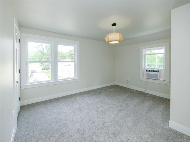 3707 S Burdick Street, Kalamazoo, MI 49001