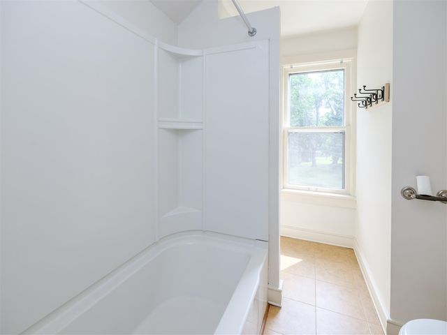 3707 S Burdick Street, Kalamazoo, MI 49001