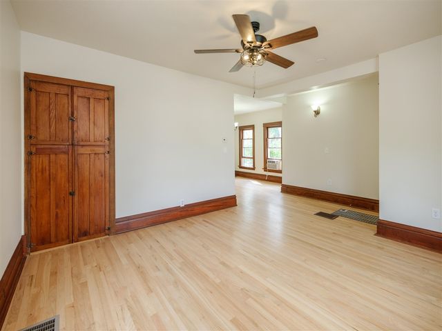 3707 S Burdick Street, Kalamazoo, MI 49001