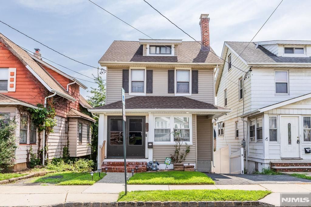 420 Dewitt Avenue, Belleville, NJ 07109