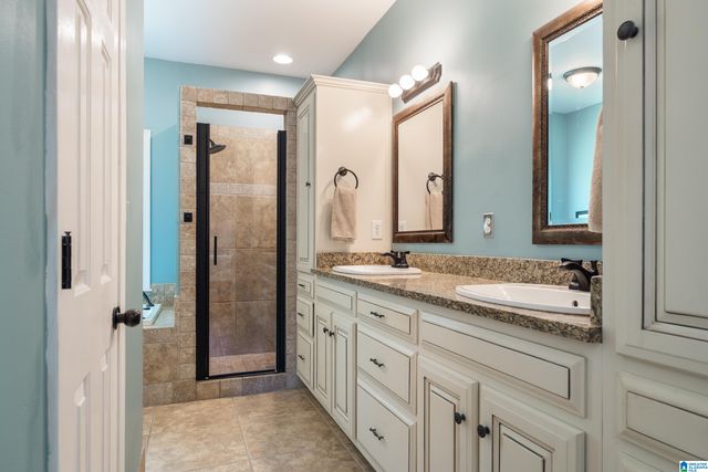 526 S FORK LANE, Hoover, AL 35244