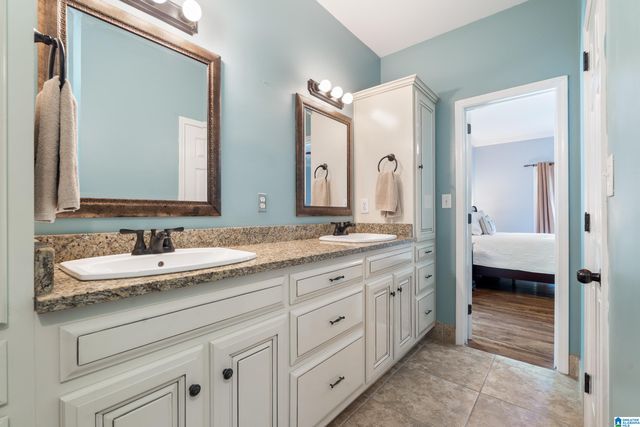 526 S FORK LANE, Hoover, AL 35244