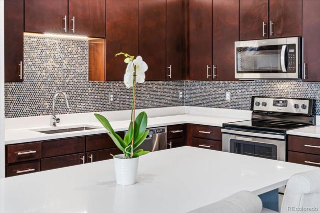 9220 Wilde Lane 306, Parker, CO 80134