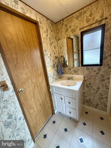 17312 PINE WATER DR, Lewes, DE 19958