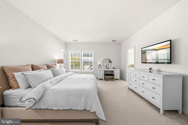 22478 WINDING WOODS WAY, Clarksburg, MD 20871