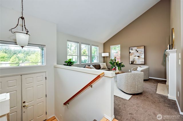 9418 NE Tidal Court, Bainbridge Island, WA 98110