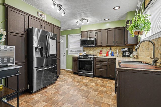 2024 Panama Street, Mishawaka, IN 46544