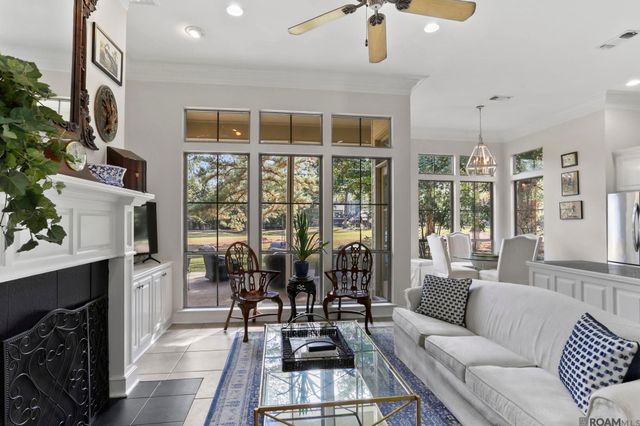 6126 Beechgrove Ln, St Francisville, LA 70775