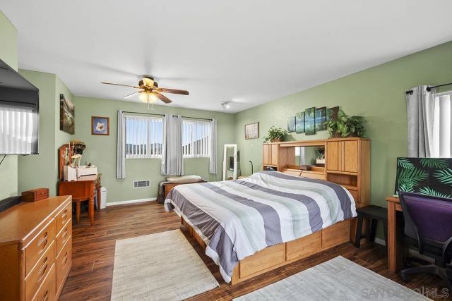 9948 Kincaid St, Santee, CA 92071