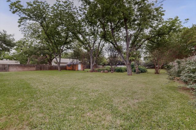 11903 Mustang Chase, Austin, TX 78727