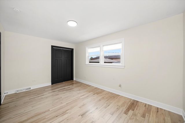 6709 W 59th Street, Chicago, IL 60638