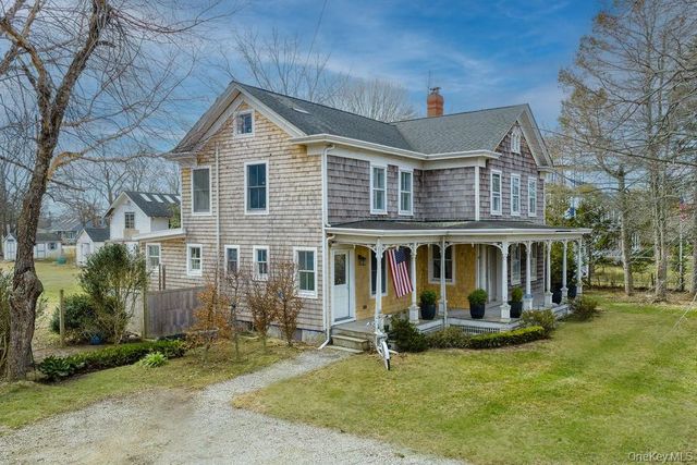 7220 Main Road, East Marion, NY 11939