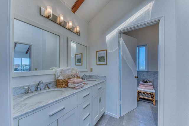 953 W Franklin Street, Monterey, CA 93940