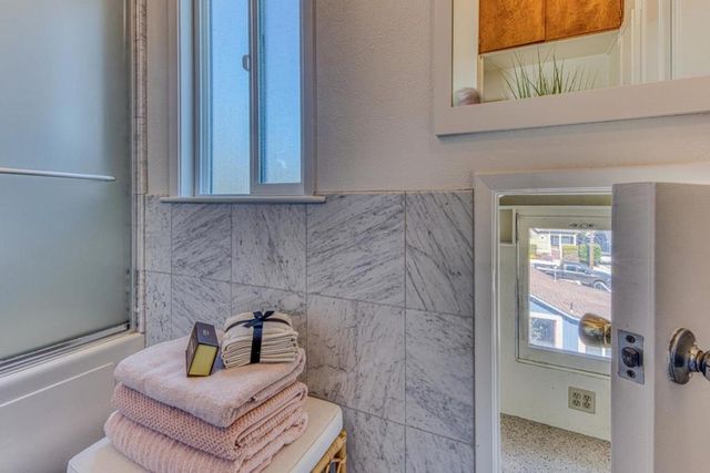 953 W Franklin Street, Monterey, CA 93940