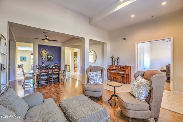 14612 S 4TH Avenue, Phoenix, AZ 85045