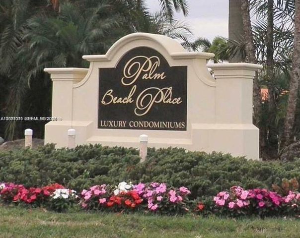 1521 Windorah Way A, West Palm Beach, FL 33411
