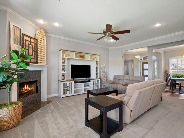 194 Abner Lane, Montgomery, TX 77356