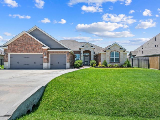194 Abner Lane, Montgomery, TX 77356