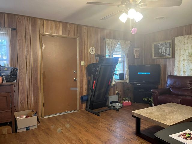 503 Guiceland Drive, Grapeland, TX 75844