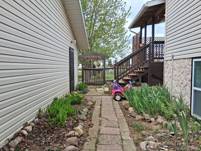 10055 N Genesee Road Nw, Thetford Township, MI 48458