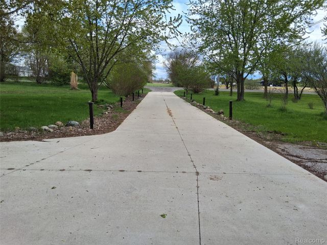 10055 N Genesee Road Nw, Thetford Township, MI 48458