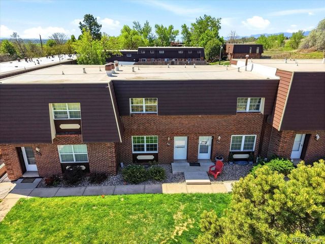5657 S Lowell Boulevard, Littleton, CO 80123