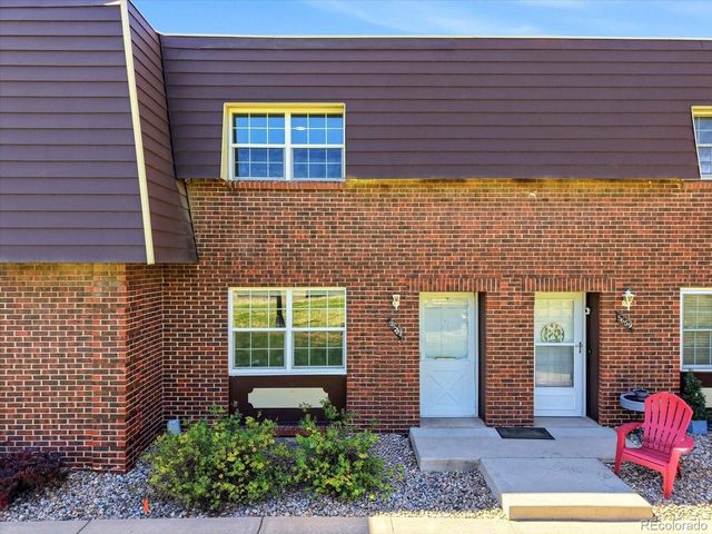 5657 S Lowell Boulevard, Littleton, CO 80123