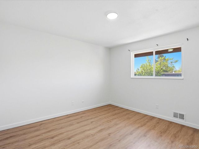5657 S Lowell Boulevard, Littleton, CO 80123