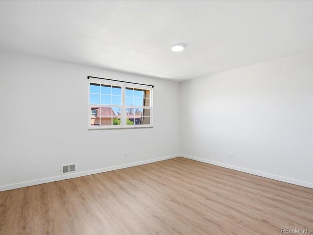 5657 S Lowell Boulevard, Littleton, CO 80123