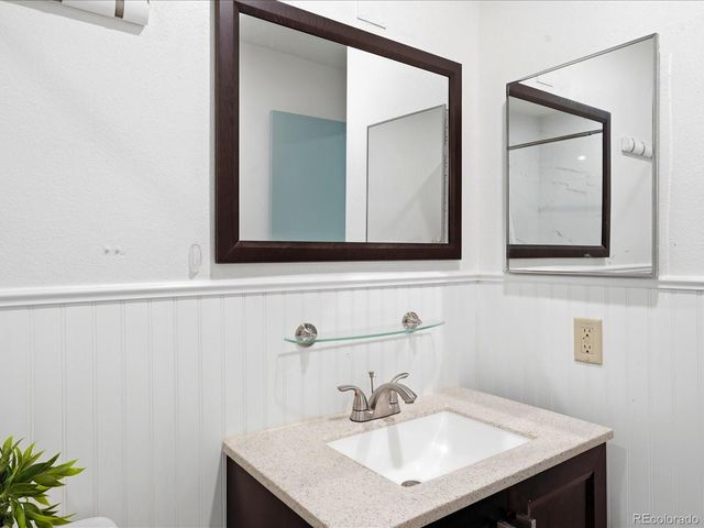 5657 S Lowell Boulevard, Littleton, CO 80123
