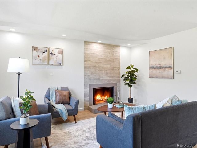 5657 S Lowell Boulevard, Littleton, CO 80123