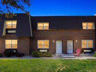 5657 S Lowell Boulevard, Littleton, CO 80123