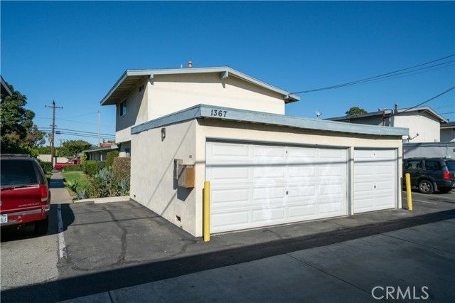 1367 Baker, Costa Mesa, CA 92626