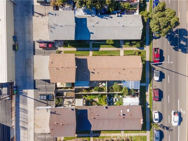 1367 Baker, Costa Mesa, CA 92626