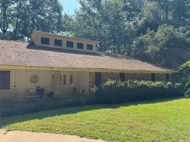 522 Twin Point Drive, Benton, LA 71006