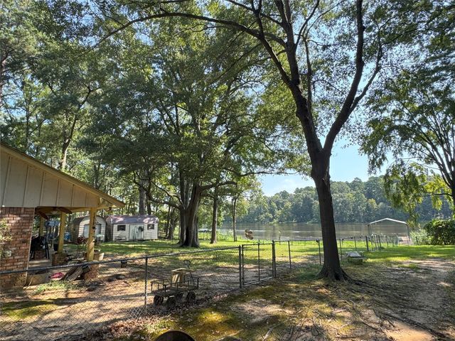 522 Twin Point Drive, Benton, LA 71006