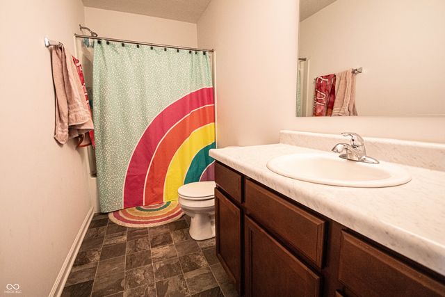 11832 Zander Drive, Indianapolis, IN 46235