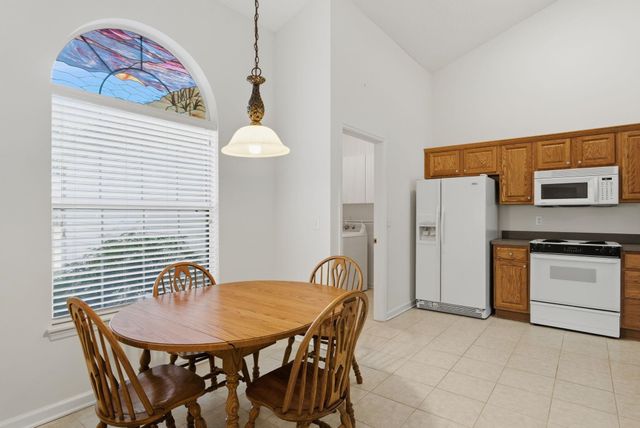 87 Low Country Ln., Pawleys Island, SC 29585