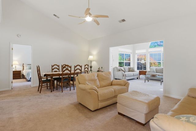 87 Low Country Ln., Pawleys Island, SC 29585