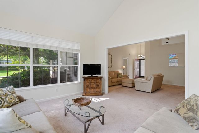 87 Low Country Ln., Pawleys Island, SC 29585