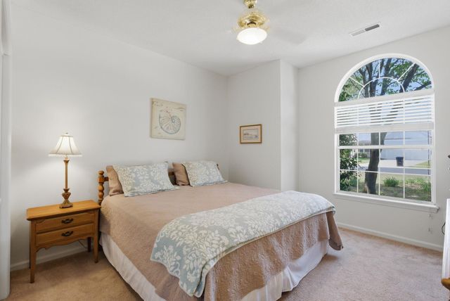 87 Low Country Ln., Pawleys Island, SC 29585