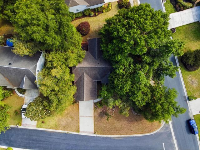 87 Low Country Ln., Pawleys Island, SC 29585